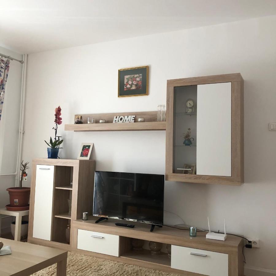 Appartement Grig Apartament à Bucarest Extérieur photo