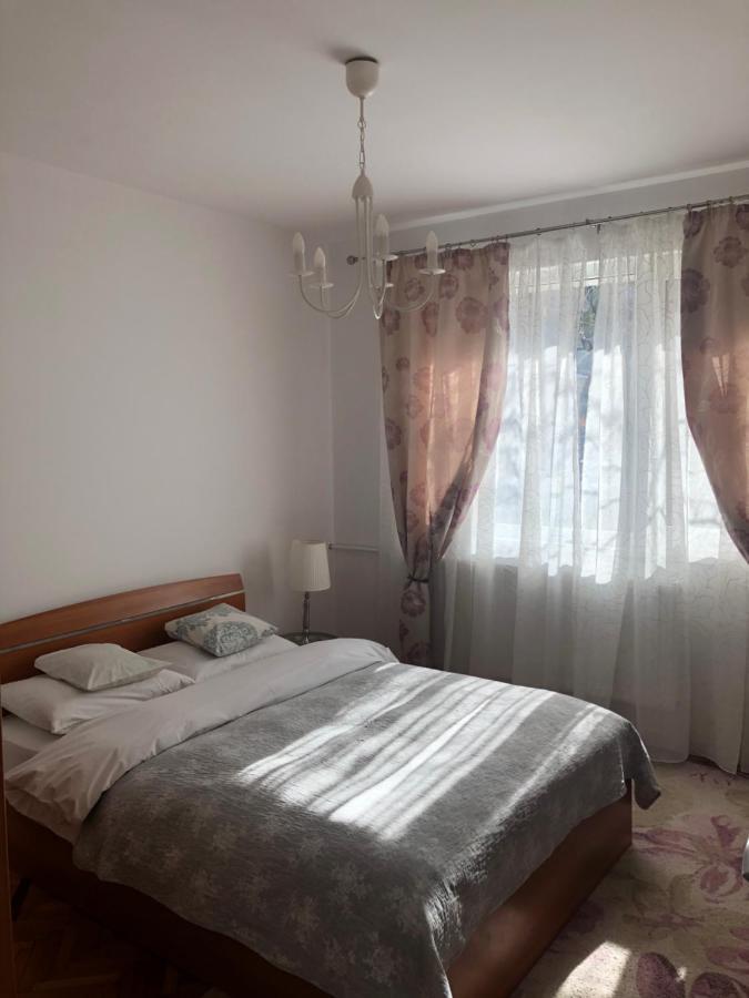Appartement Grig Apartament à Bucarest Extérieur photo